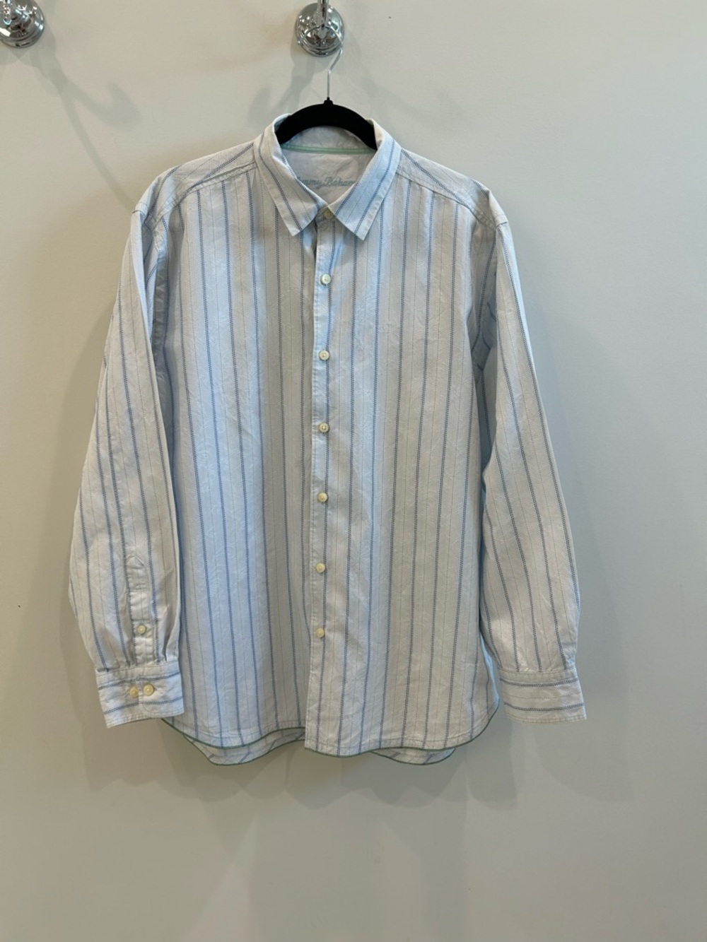 Tommy Bahama Classic Light Blue Striped Men's Button-Up Shirt -Size Large